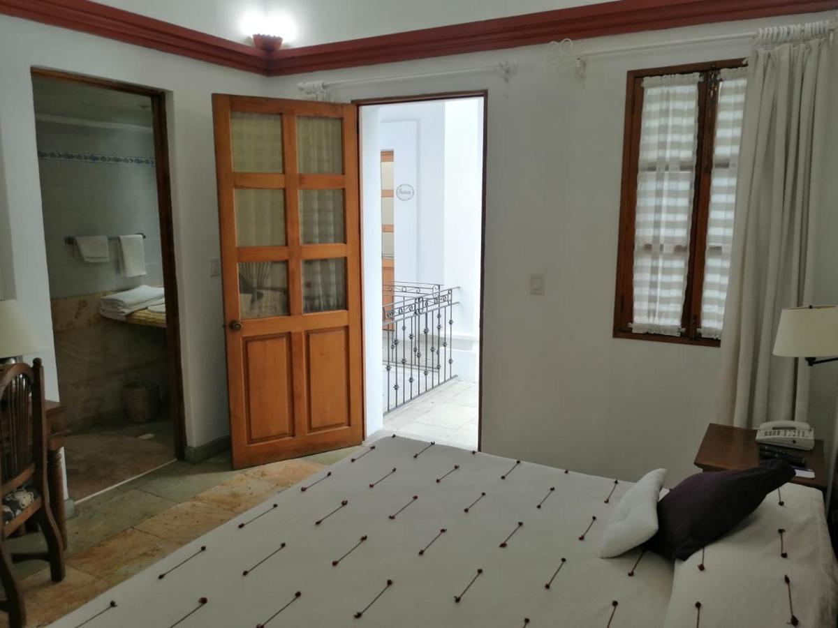 Hotel Aitana Oaxaca Ngoại thất bức ảnh
