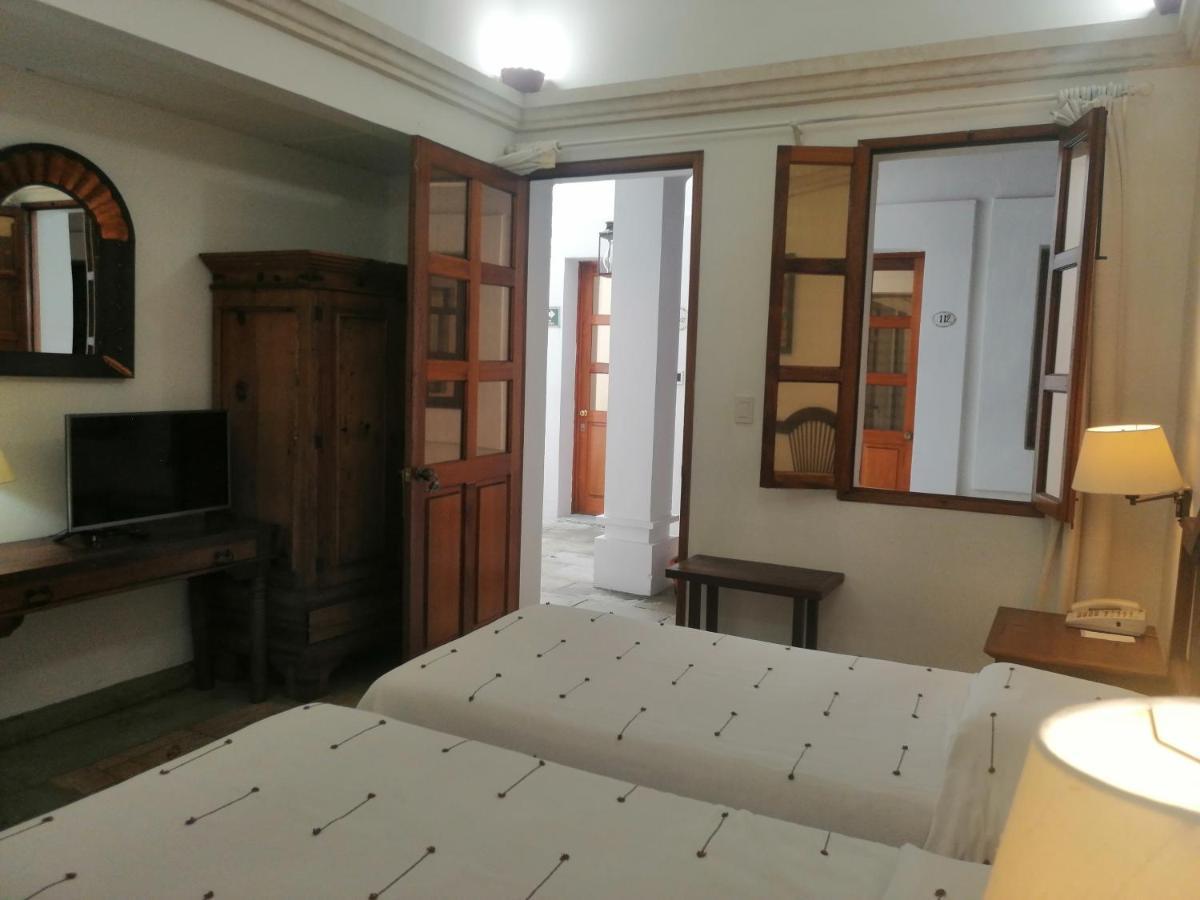 Hotel Aitana Oaxaca Ngoại thất bức ảnh