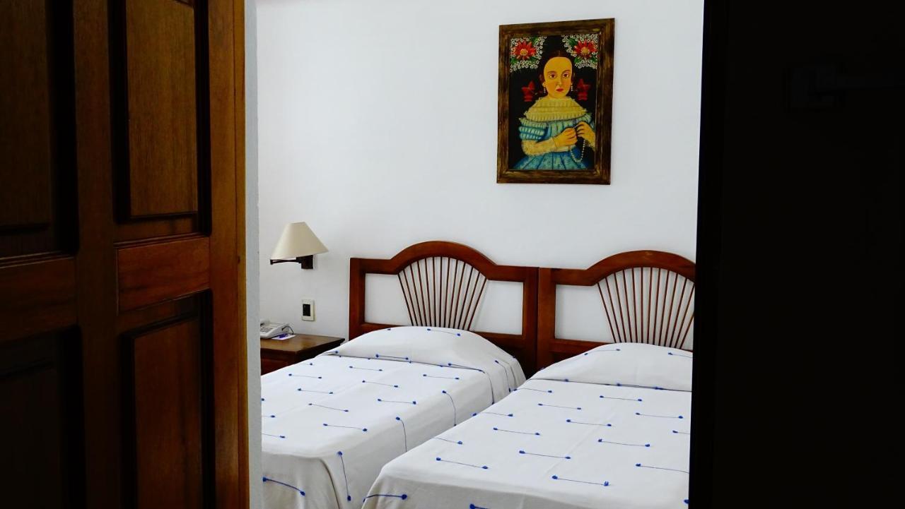 Hotel Aitana Oaxaca Ngoại thất bức ảnh