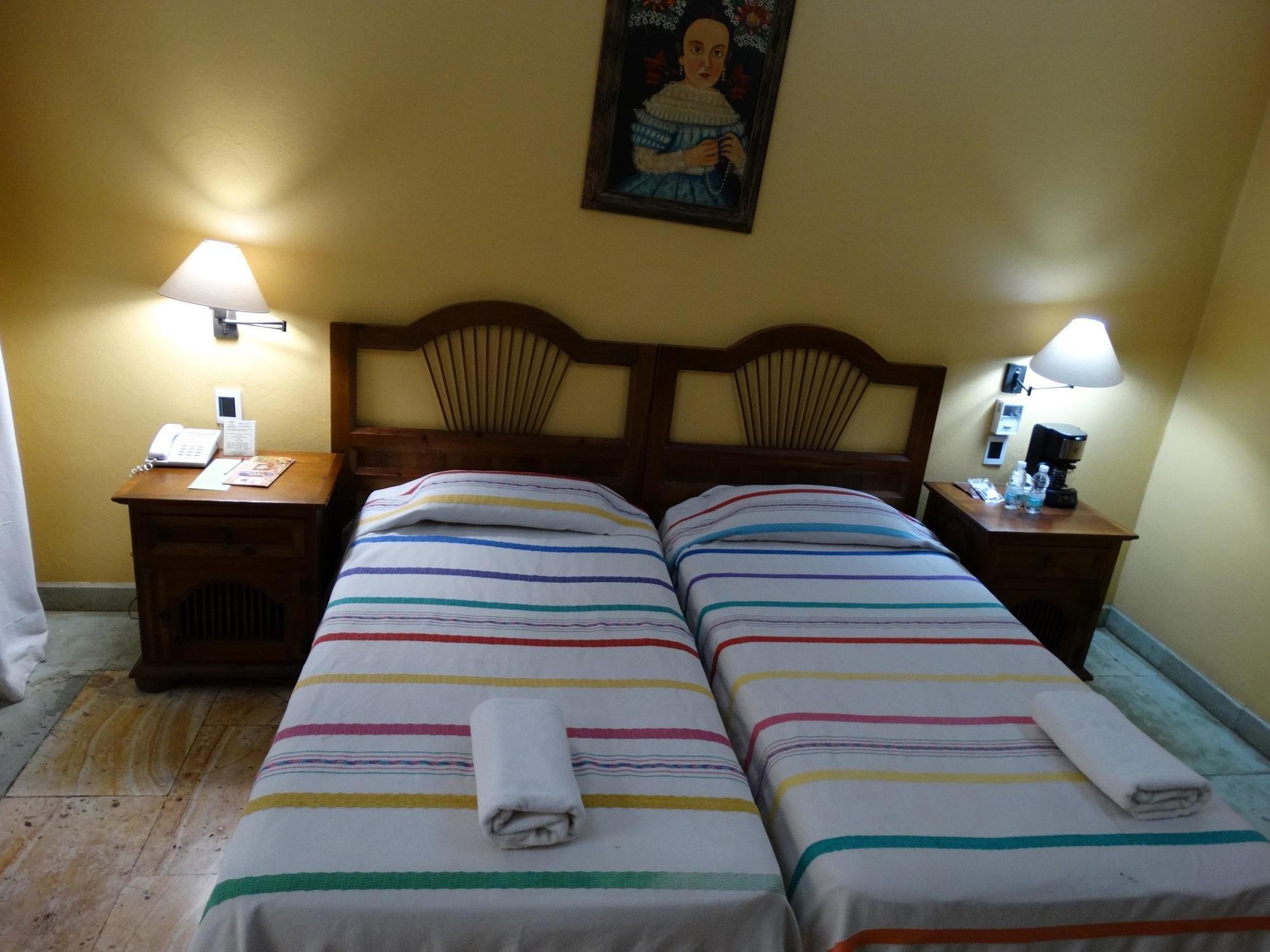 Hotel Aitana Oaxaca Ngoại thất bức ảnh