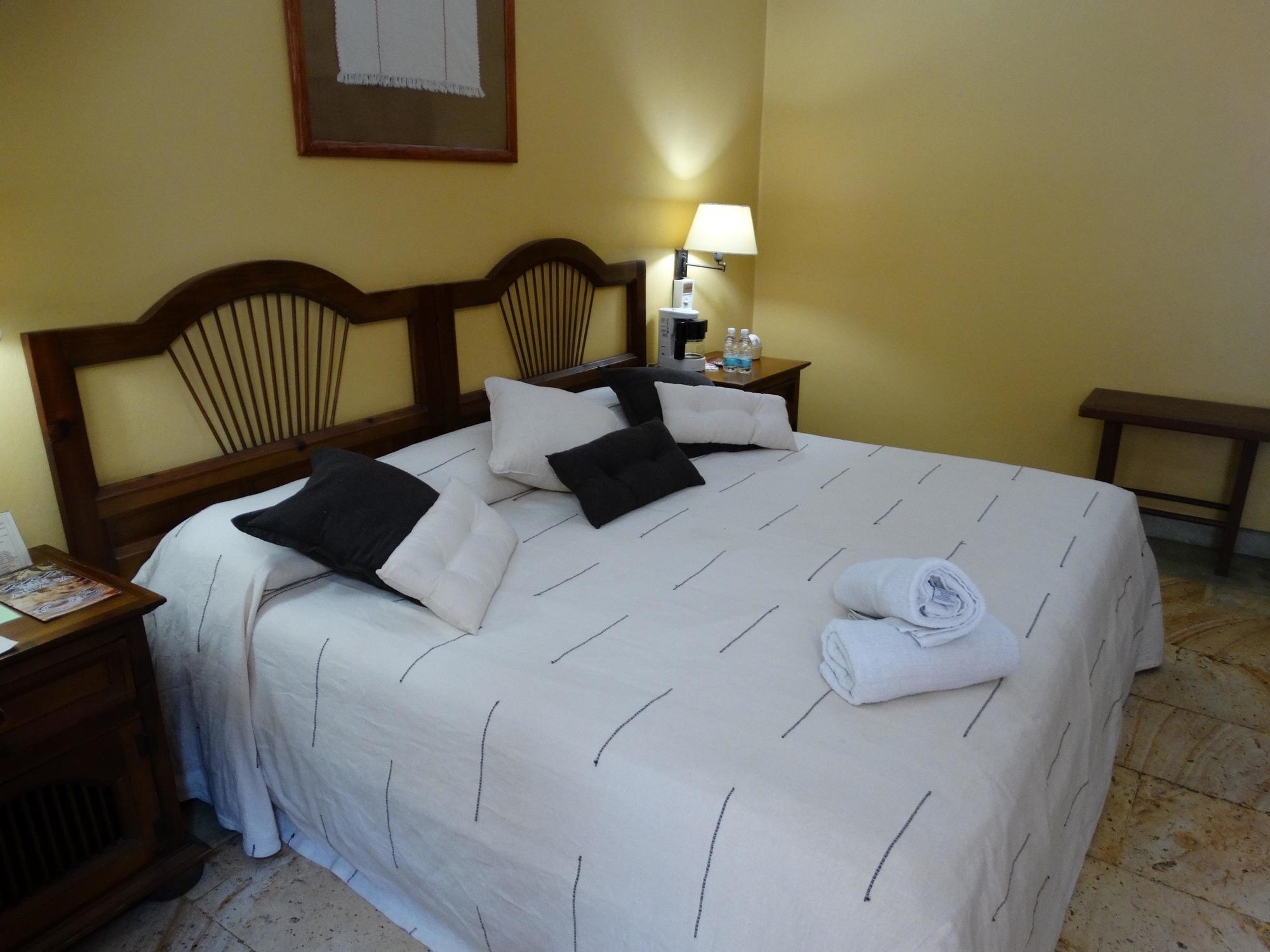 Hotel Aitana Oaxaca Ngoại thất bức ảnh