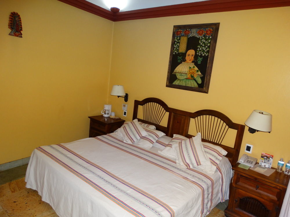 Hotel Aitana Oaxaca Ngoại thất bức ảnh